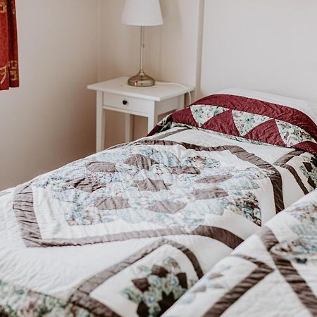 Narfastadir Guesthouse Laugar  Eksteriør bilde