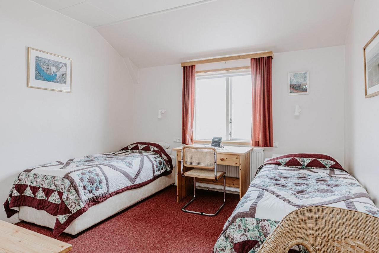 Narfastadir Guesthouse Laugar  Eksteriør bilde